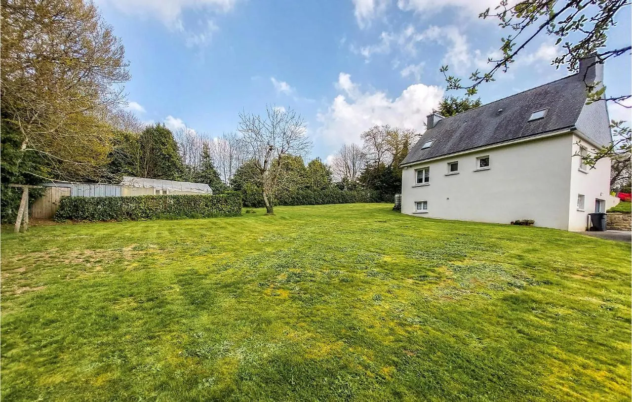 Ferienhaus Gorgeous Home In Plouay With Wifi
